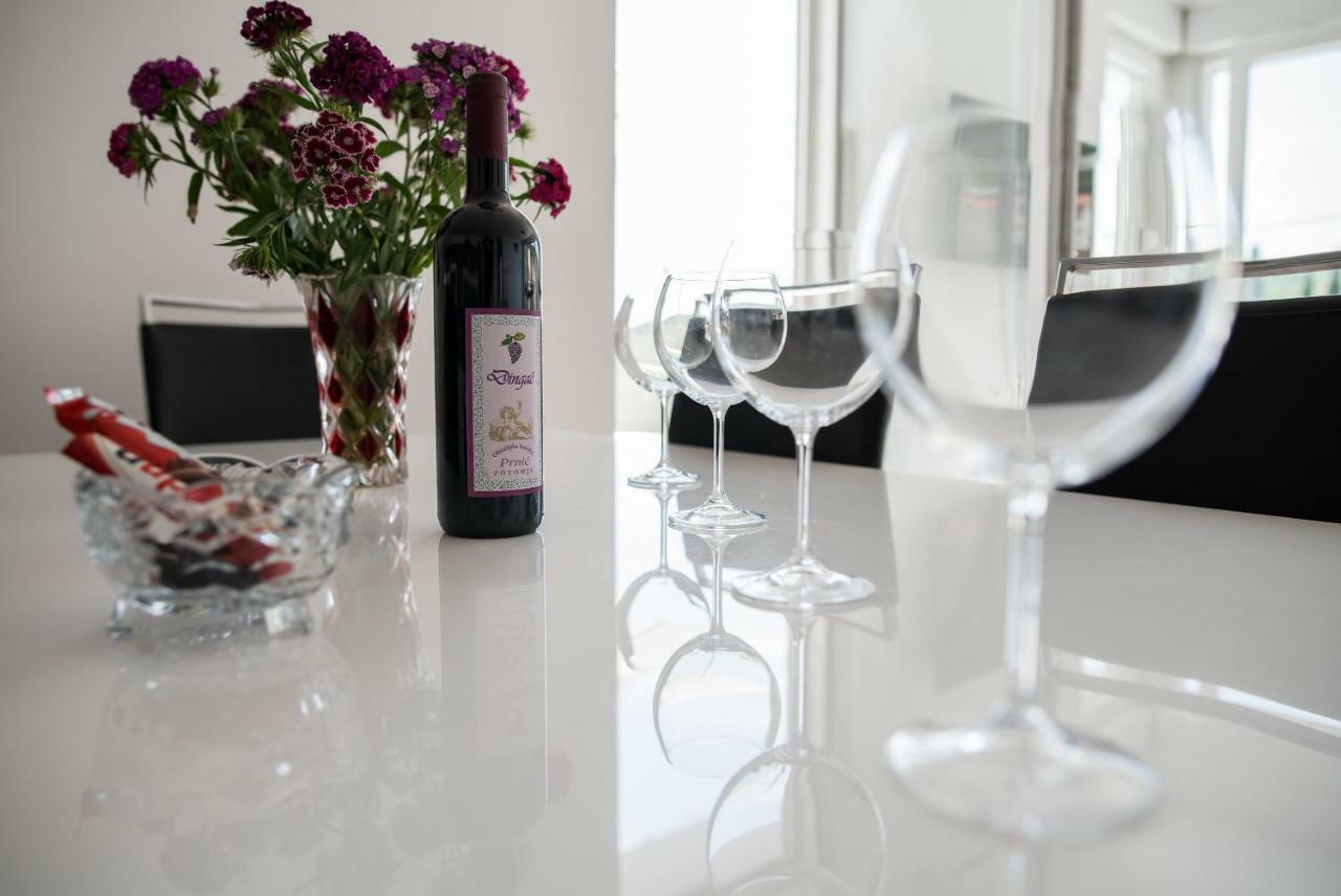 De Luxe Apartment Mediteran 1**** ザトン エクステリア 写真